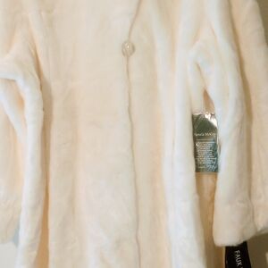 Pamela McCoy Cream Faux Fur Coat